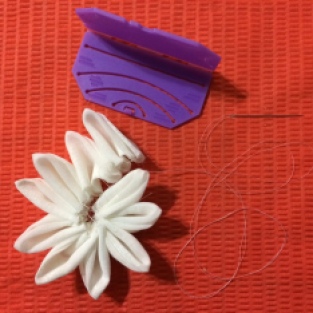 Stitch & shape final petals